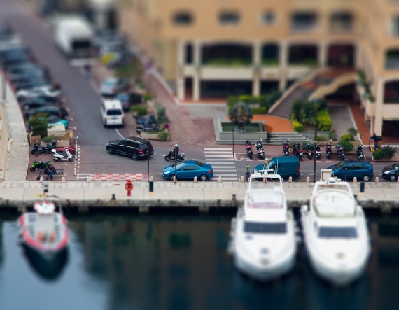 TILT SHIFT